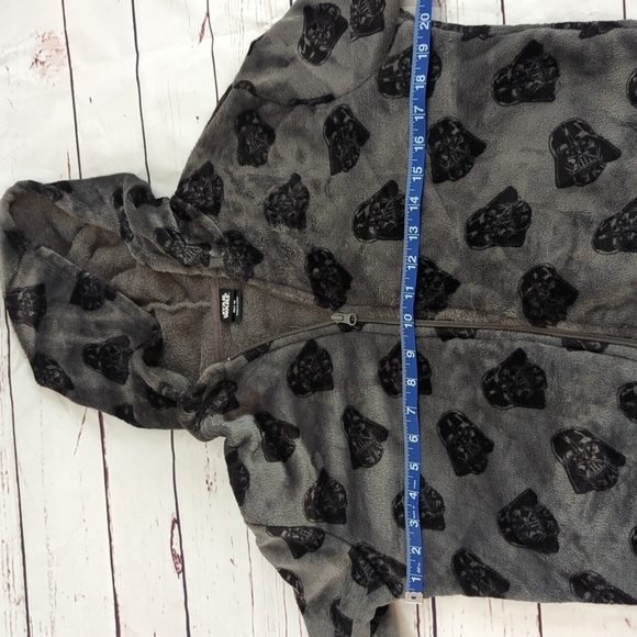 Star Wars Darth Vader soft fleece jacket, full zip hoodie, juniors medium 7-9 - Picture 6 of 9
